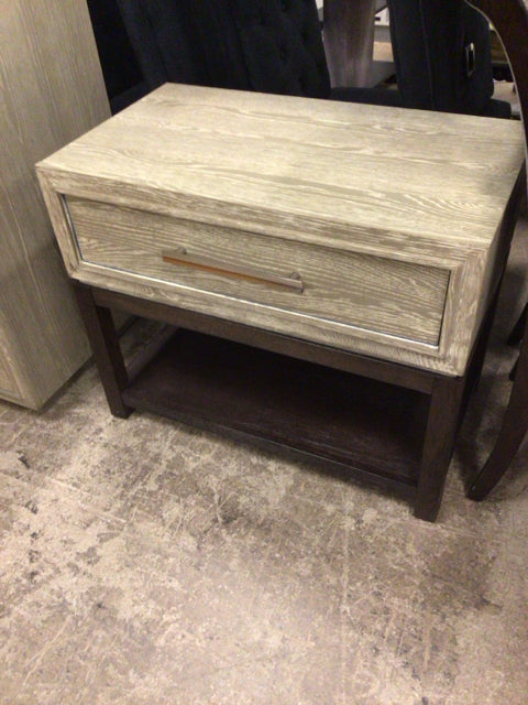 Universal Furniture Zephyr One Drawer Nightstand – Encore