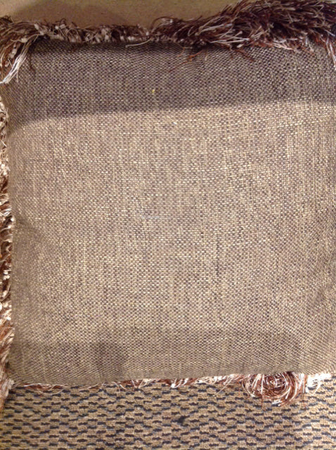 Pillow- 18" Brown W Fringe