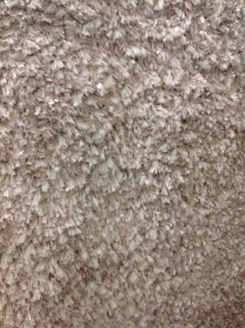 Rug- 5' X 7'.5 Handmade Green & Cream Shag