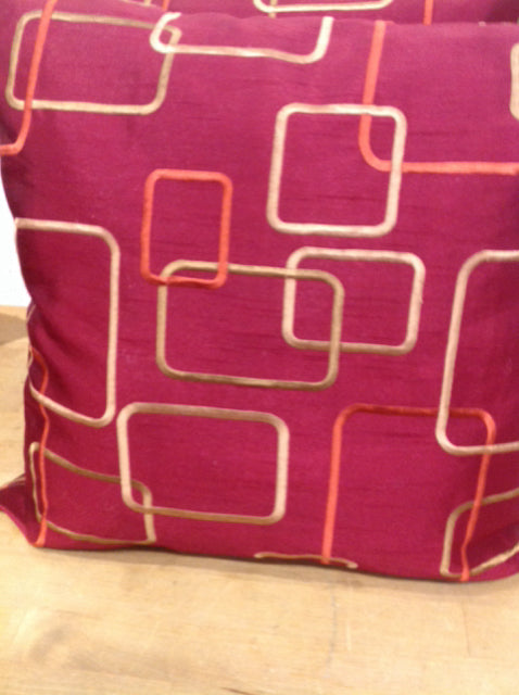 Pillow- 16" Red & Gold Print
