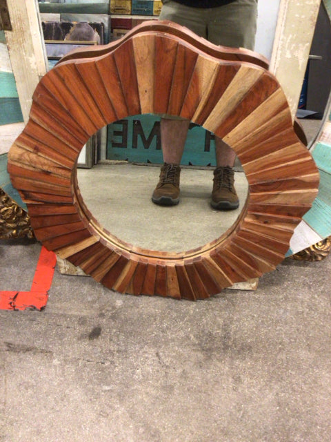 Pieced Wood Scalloped Mirror