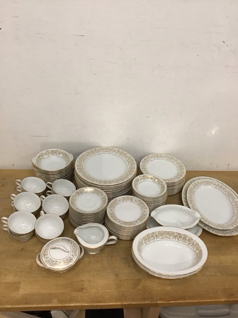 5 PPS For 12 Noritake Raphael +++ Serving