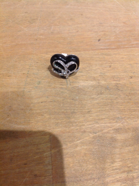 Ring- Silver Black Paive Heart