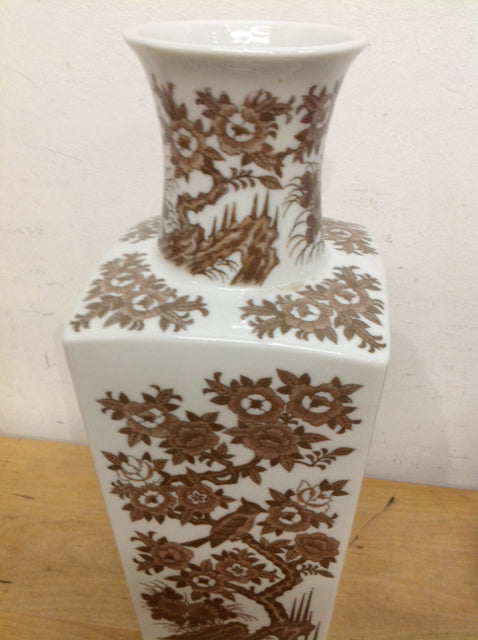 Vase- 14" Ceramic White & Gold Floral