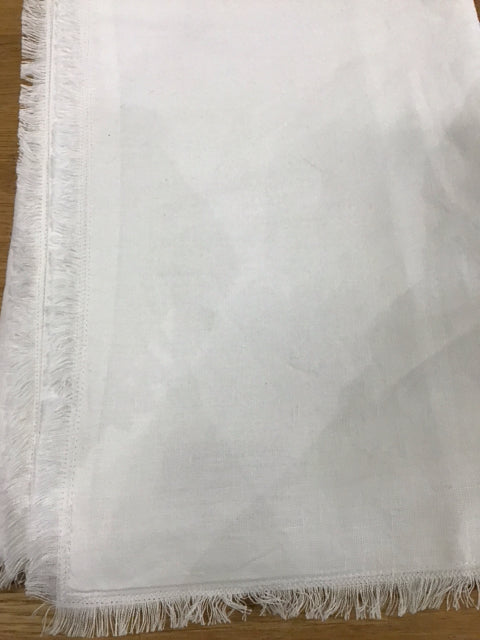 Linen Table Runner W/Fringe