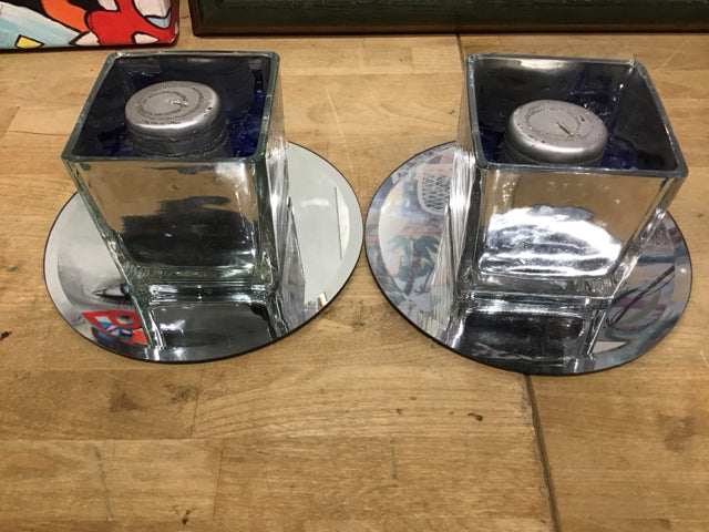 Pair Of Mirrored Tea Light Set