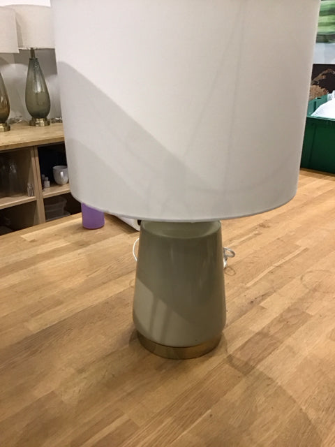 23.5" Beige W/Gold Base