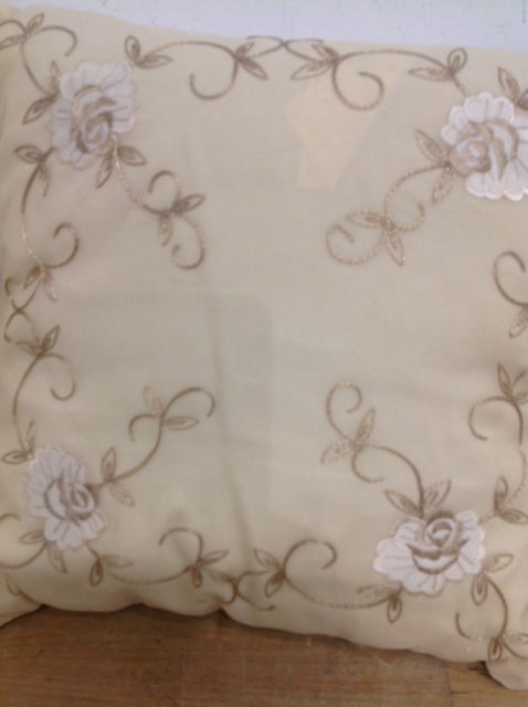 Pillow- 14" Cream & Gold Floral
