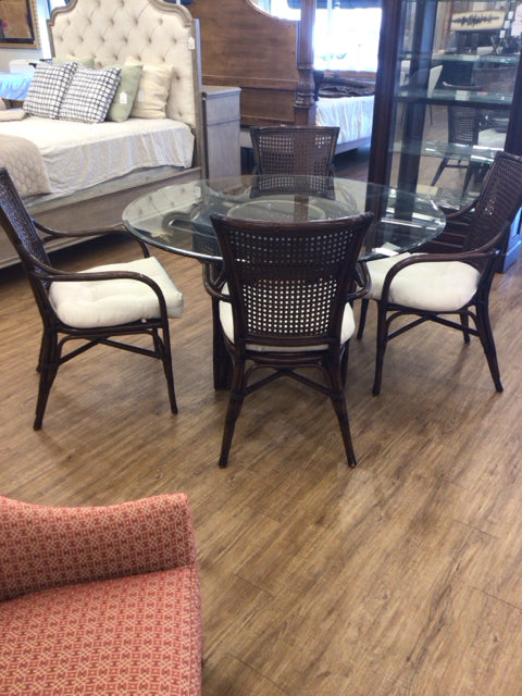 Round Beveled Glass Top Pedestal Dining Table W/4 Chairs