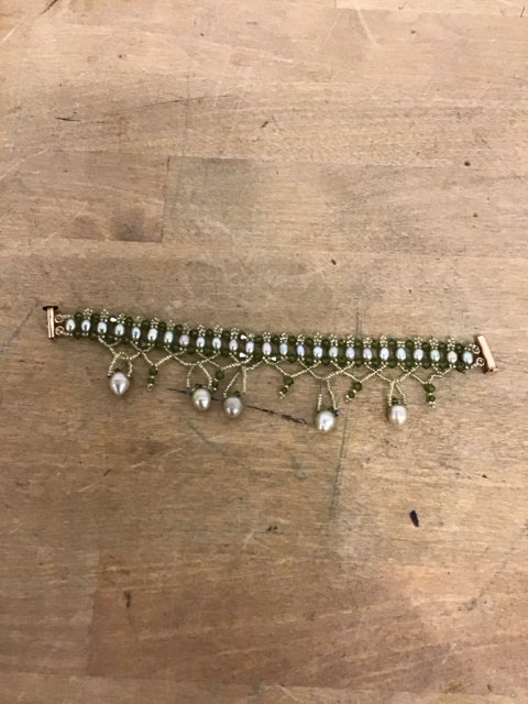 Green Beaded & Pearl Bracelet