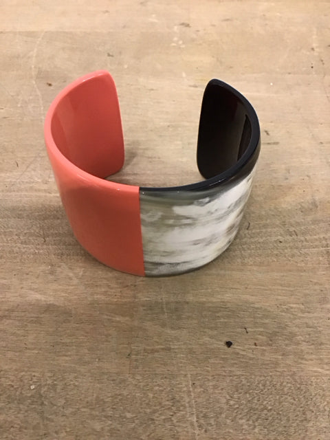 Coral Colored W/Black Marbelized Pattern Bracelet