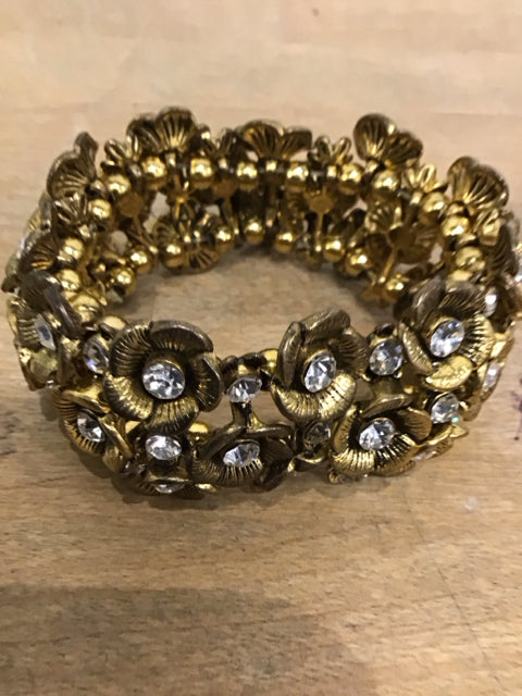 Gold Tone Floral W/Black Accents & Rhinestones Stretch Bracelet