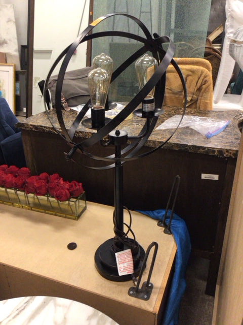 33" Orbiton 3 Light Table Lamp