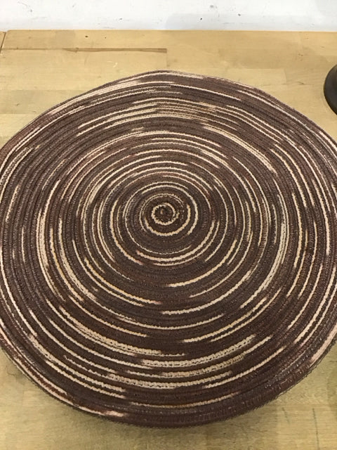 Set Of 8 15" Round Brown Swirl Placemats