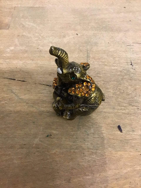 2.5" Gold Embellished Elephant Trinket Box