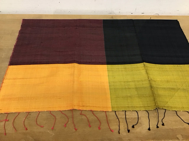 31"x70" Multi Color Woven Silk Runner M