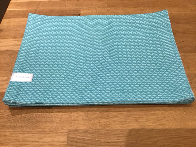 19"x13" Tommy Bahama Teal Placemats