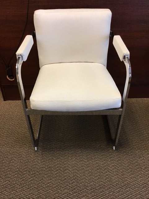 White Upholstered MCM Baighman For Thayer Coggin Chair