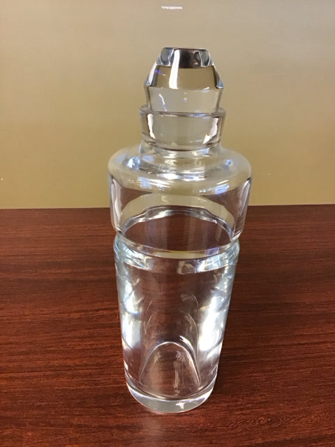 12" Steuben Vee Decanter