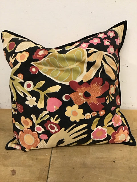 22" Black Muti Color Floral