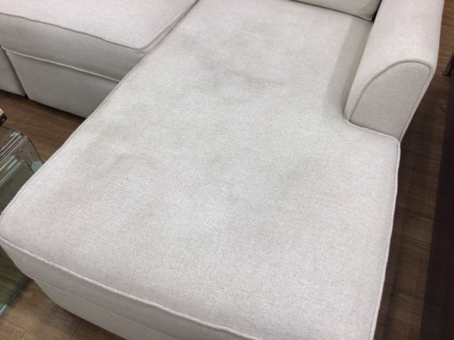 AS-IS City Furniture Kevin Charles 5PC Fabric Sectional(Light Soil)