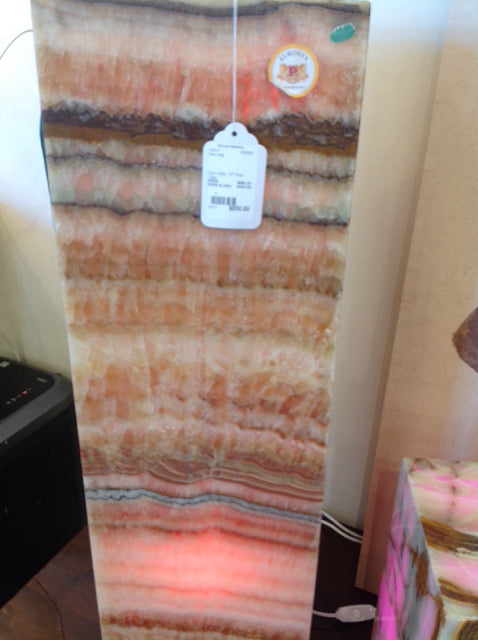 Floor Lamp - 33" Onyx Cube