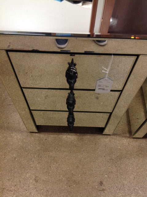 Nightstand- Mirrored 3 Drawer