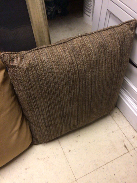 19" Brown Pillow