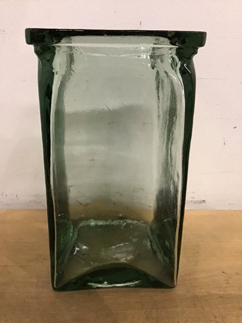 8.5" Greene Square Glass Vase