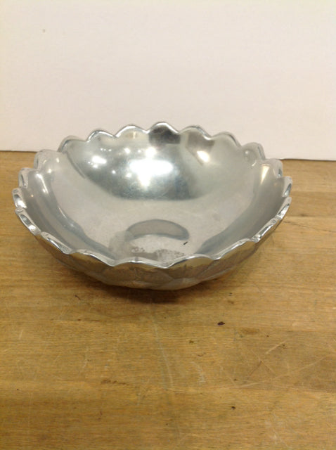 7" Metal Bowl