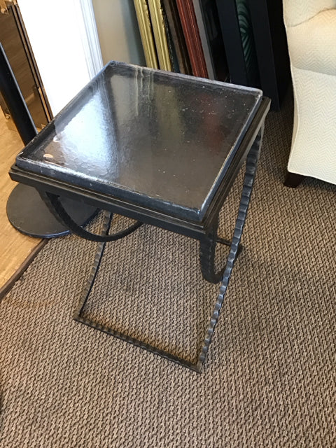 Charleston Forge Talmadge Drink Table