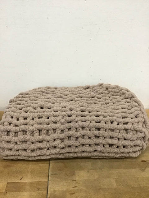 Chunky Beige Throw