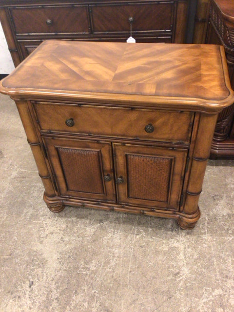 32" X 17 1/2" Havertys Light Wood Two Door/One Drawer Chest