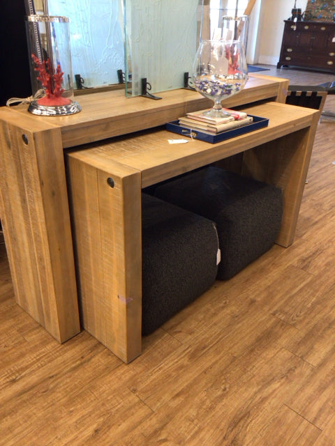 Nesting Console Tables