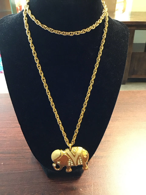 Goldtone Necklace W/Bone Enamel & Goldtone Elephant  Pendant
