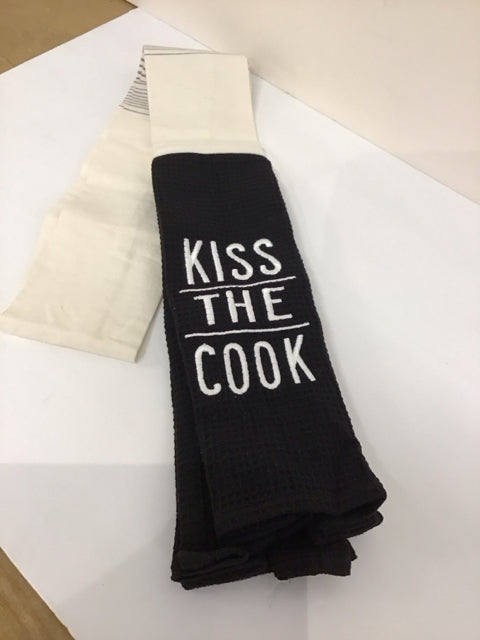 "Kiss the Cook" Cooking Shawl