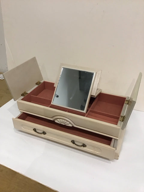 White Wood Jewelry Box