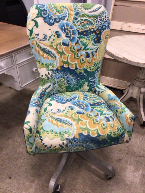 Ethan Allen Multi Color Paisley Fabric Desk Chair