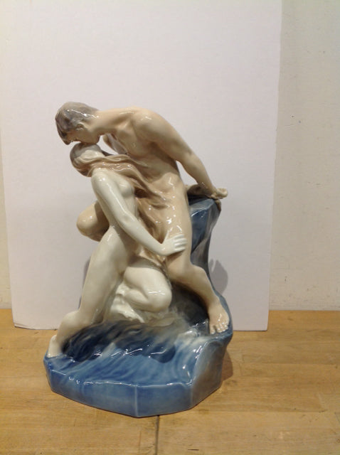 Lg Royal Copenhagen "The Kiss"
