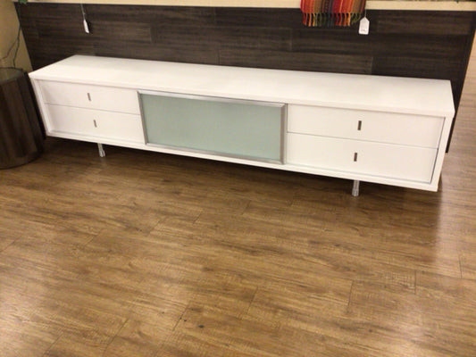 White Lacqured Four Drawer Sliding Door Media Console