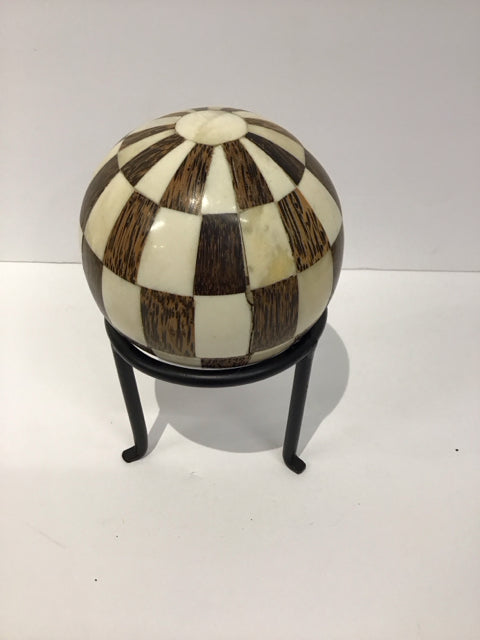 8.5" Brown/White Ball w/Stand AS-IS Split at Seam