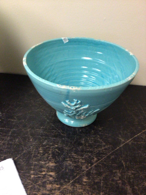 Coral/Starfish Light Blue Ceramic Round Footed Bowl