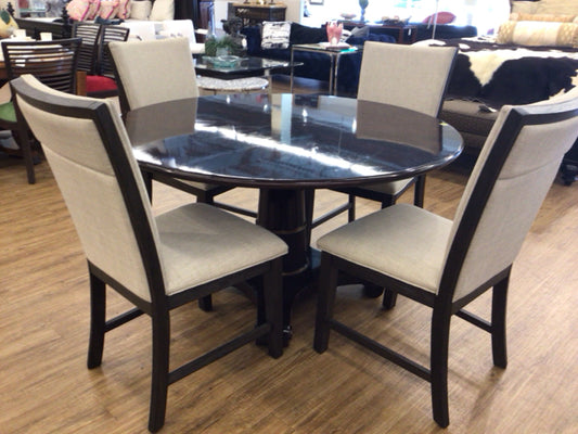 Set Of 4 City Furniture Vance Dining Chairs