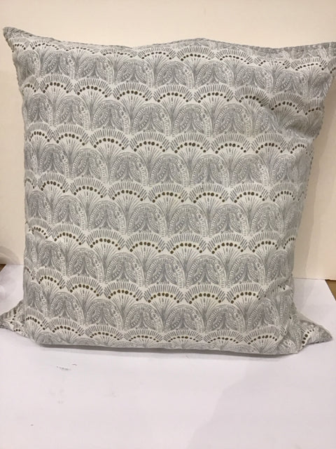26" White Pillow w/Geometric Fans/Dots Print