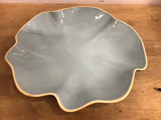 15" "Southerm Living" Ceramic Bowl