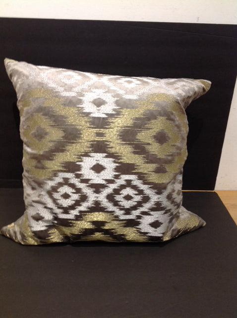 Silver Pillow w/Gold/Silver Pattern