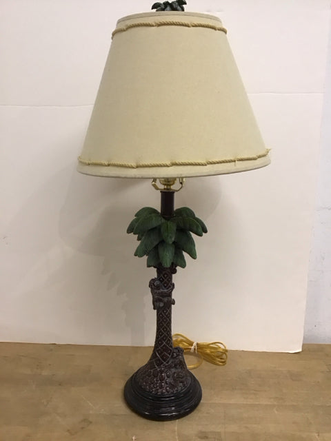 30" Bombay Monkey Buffet Lamp