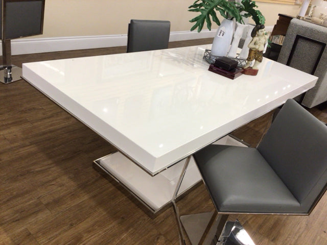 39 1/2" X 85 1/2" White Lacqured & Chrome Trim Dining Table