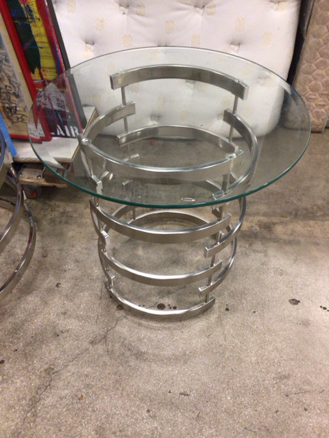 26" RTG Baylor Metal Glass Top End Table