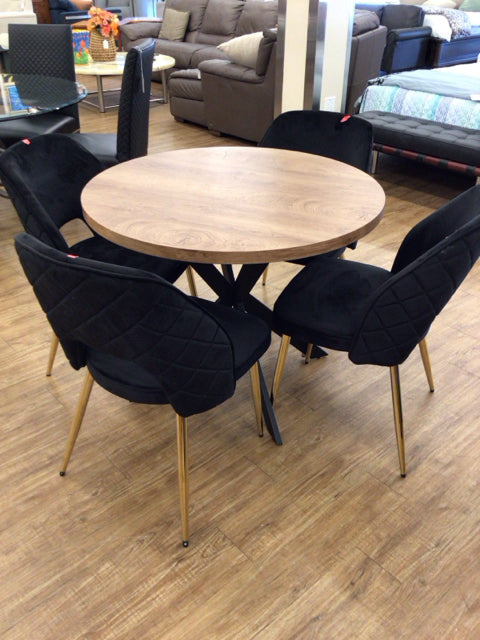 37" Homedot Round Dining Table W/4 Black Velvet Dining Chairs